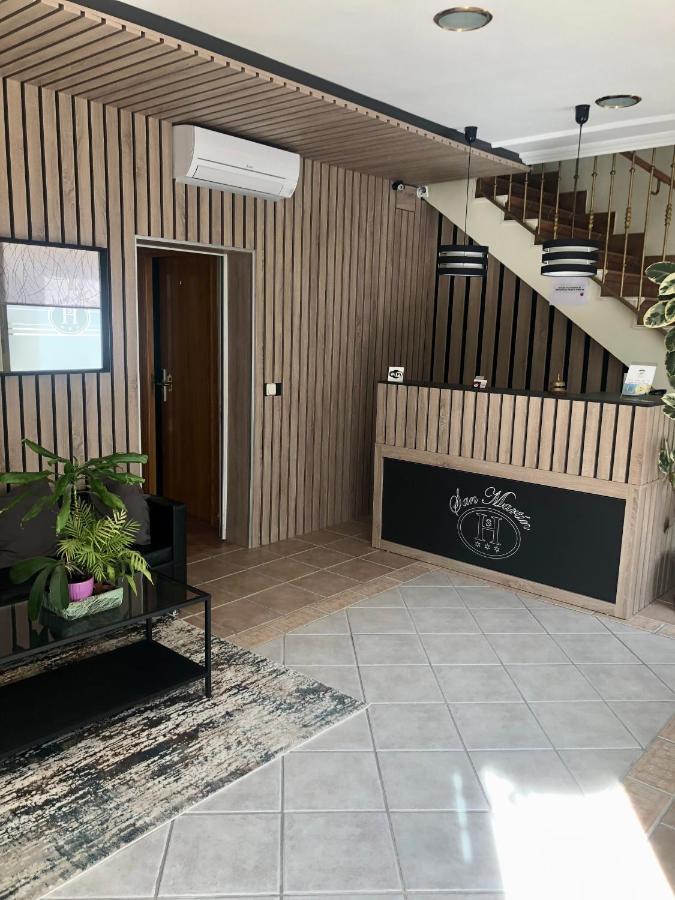 Hostal San Martin San Martín de la Vega Exteriér fotografie
